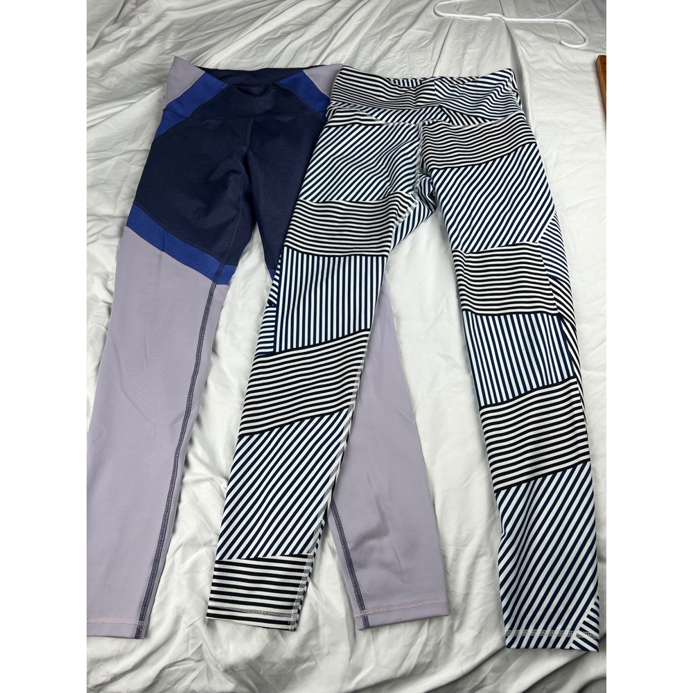 Old‎ Navy Active Go-Dry Leggings Bundle Womens Medium Stripe Colorblock 2 Pairs